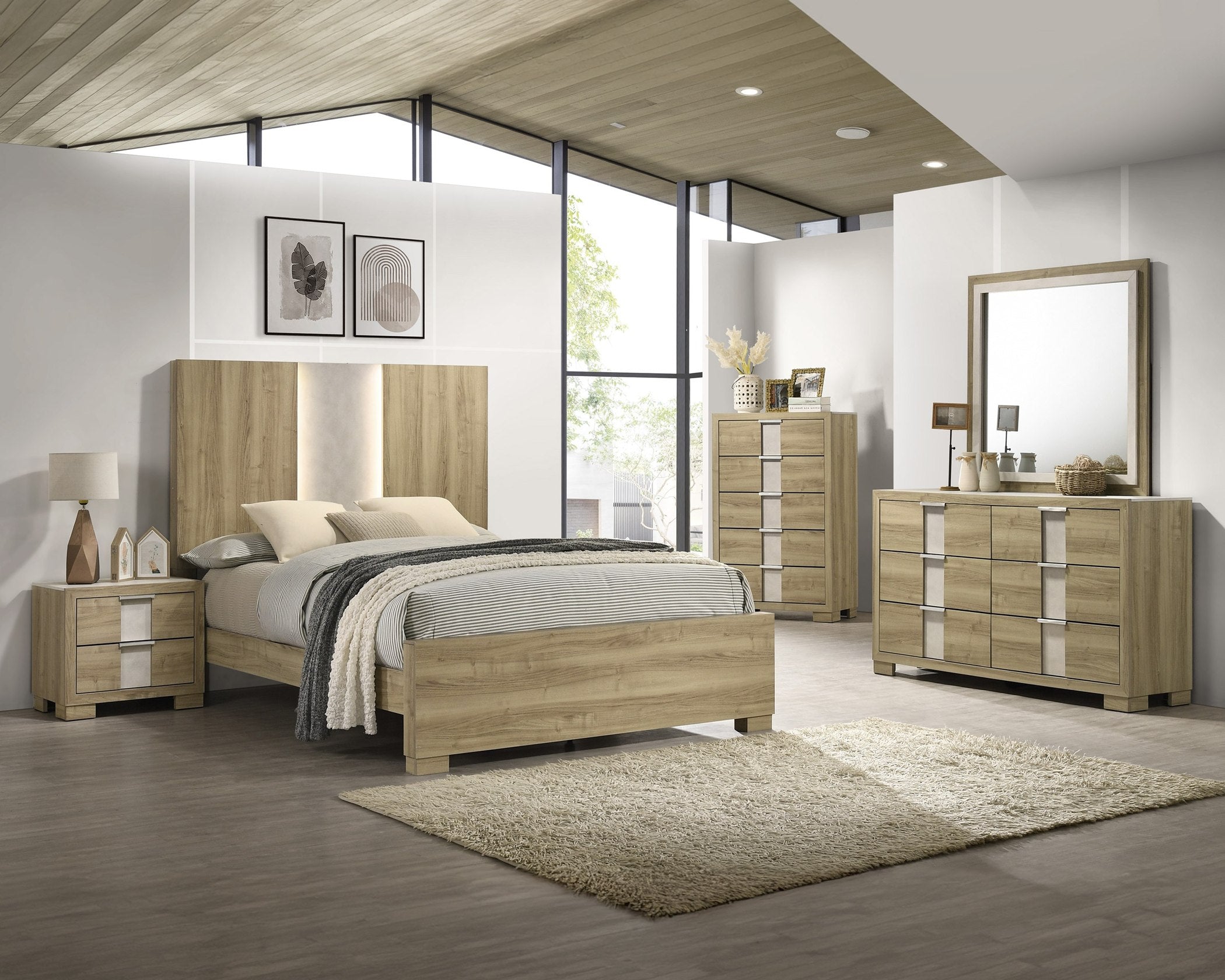 CM6832 Rangley Driftwood King or Queen